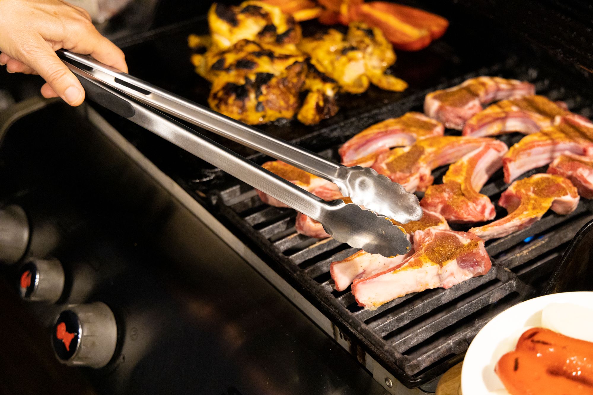 Large Locking Tongs (BBQ) 43cm